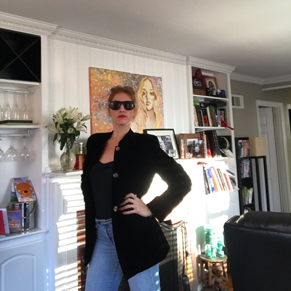 Black velvet Errenno blazer w/ mandarin collar